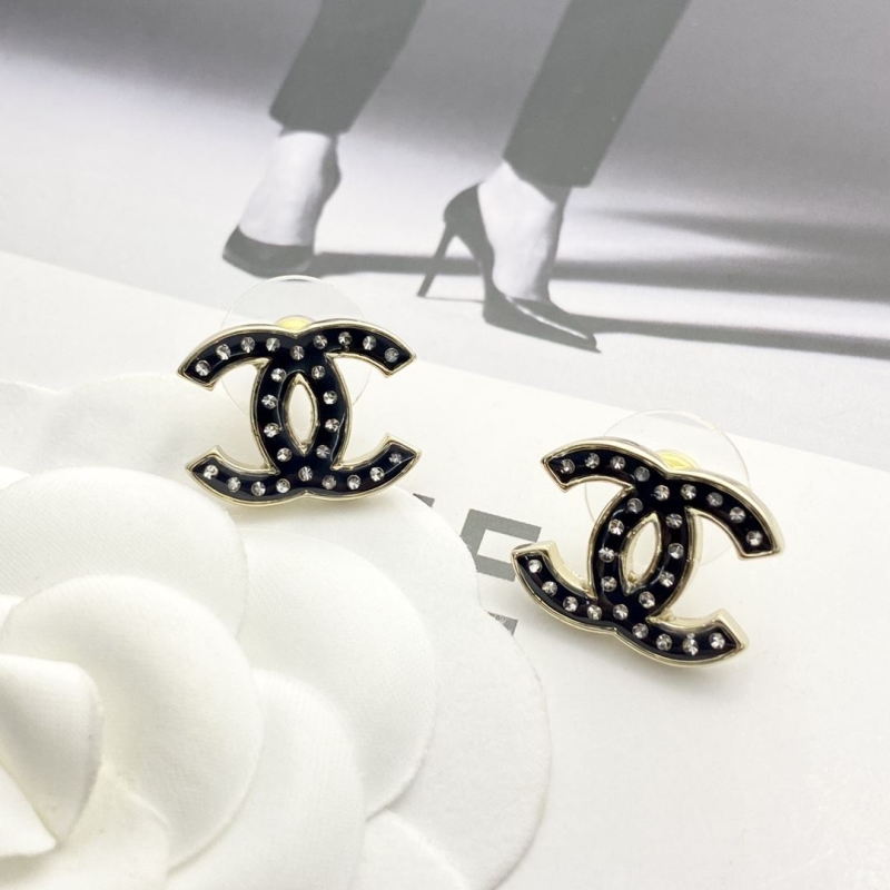 Ch**el earrings